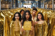 领取最新黄金衣服券，开启你的衣橱新纪元
