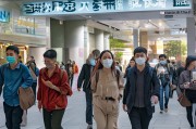 在杭州，核酸检测卡真的这么方便？